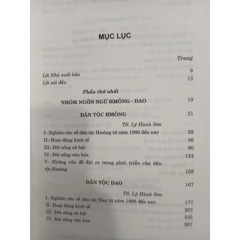 CÁC DÂN TỘC Ở VIỆT NAM (TẬP 4) - VƯƠNG XUÂN TÌNH 976395