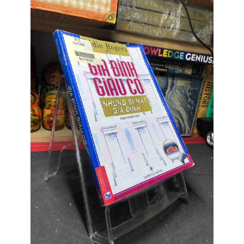 Gia đình giàu có 2008 mới 70% ố bẩn nhẹ Eddie Rogers HPB0906 SÁCH VĂN HỌC Blogmeo21025 582125