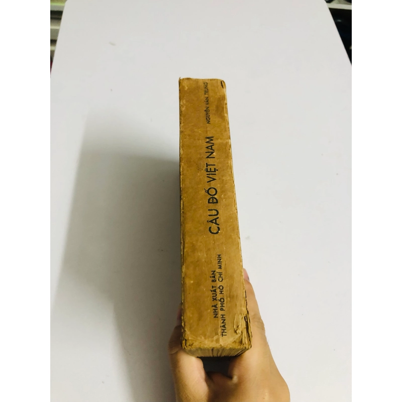 📚 CÂU ĐỐ VIỆT NAM ✍️ Tác giả: Nguyễn Văn Trung 📅 NXB: 1986 📖 492 trang  552543