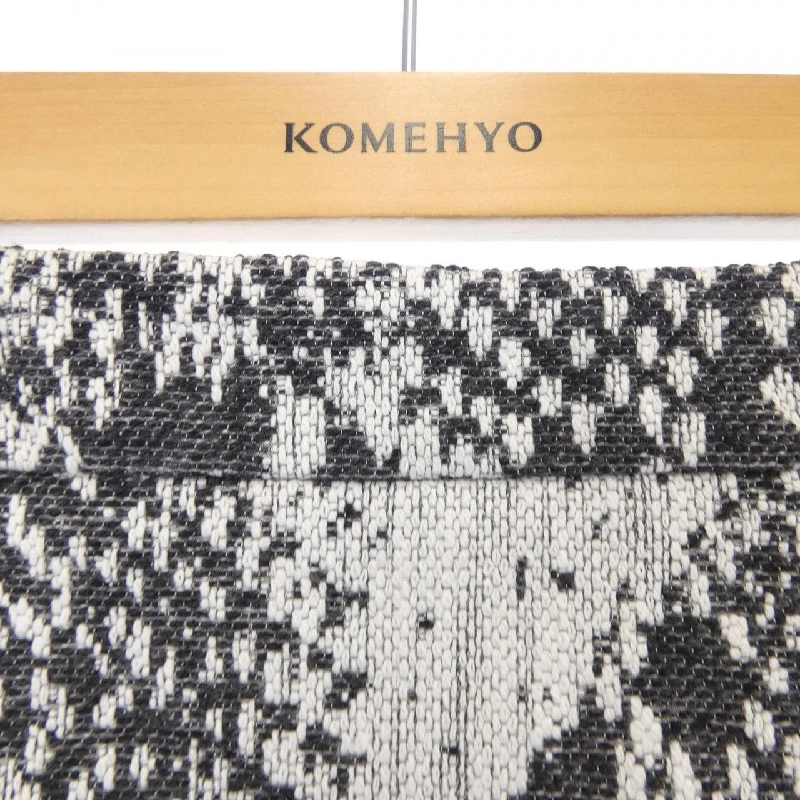 BOSS Skirt - Hàng hiệu Authentic 815586