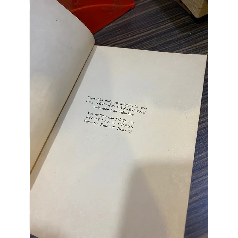 Hạnh và Đức thành công dân tốt, lớp năm (Phần Chỉ nam) 571411