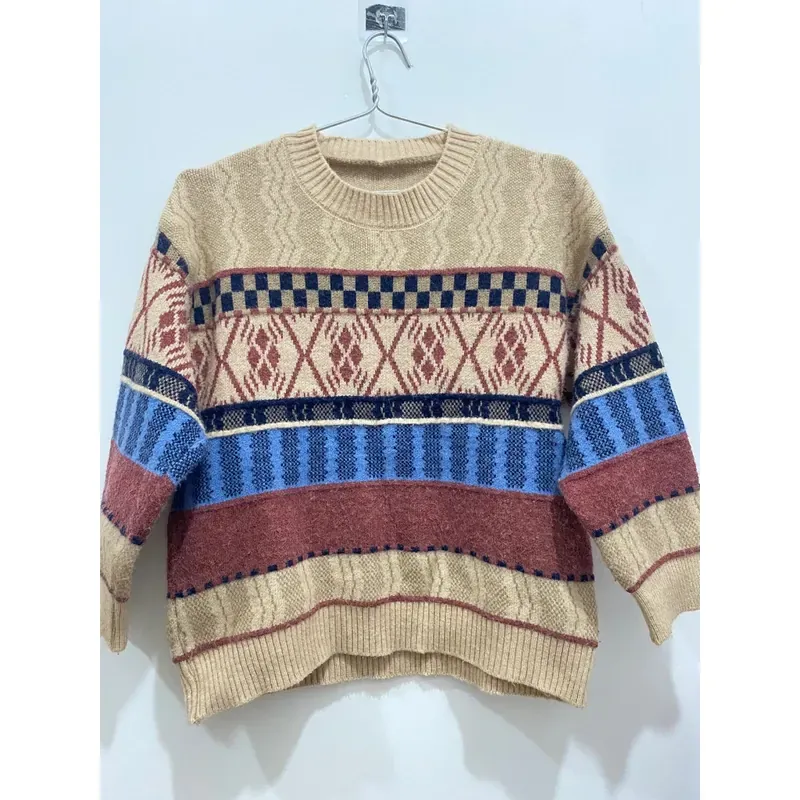 MỚI 98%***ÁO LEN NỮ DÀI TAY HOẠ TIẾT THỔ CẨM* FREESIZE * TẶNG QUÀ 0Đ* FREESHIP 591309