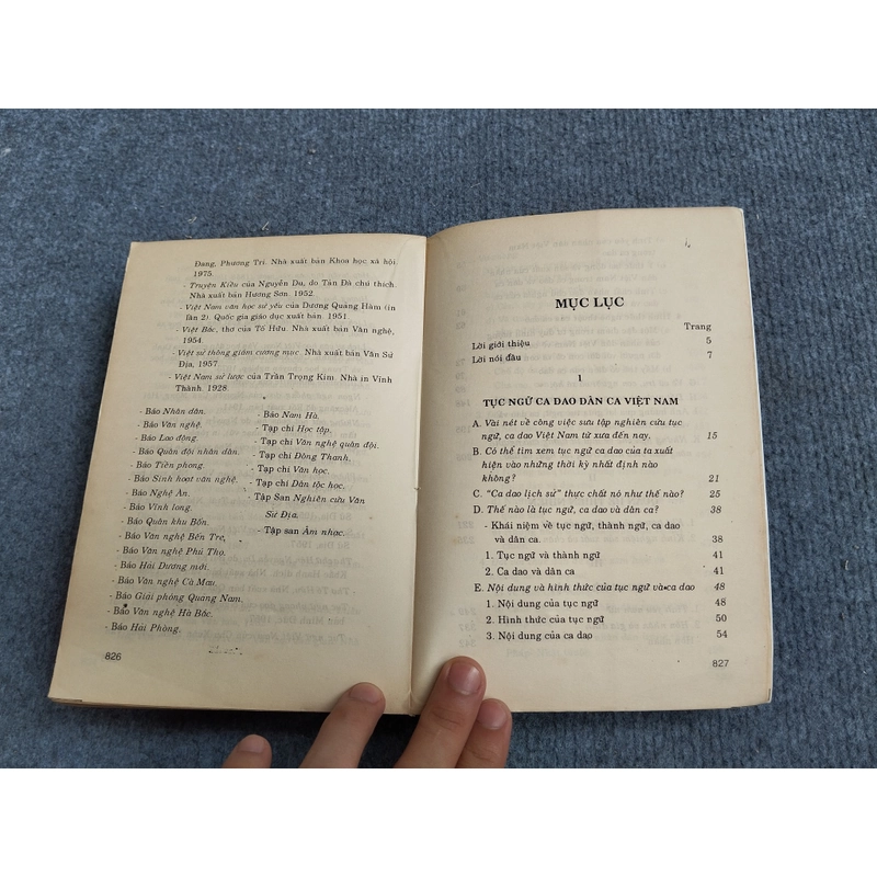 TỤC NGỮ CA DAO DÂN CA VIỆT NAM - VŨ NGỌC PHAN 465965