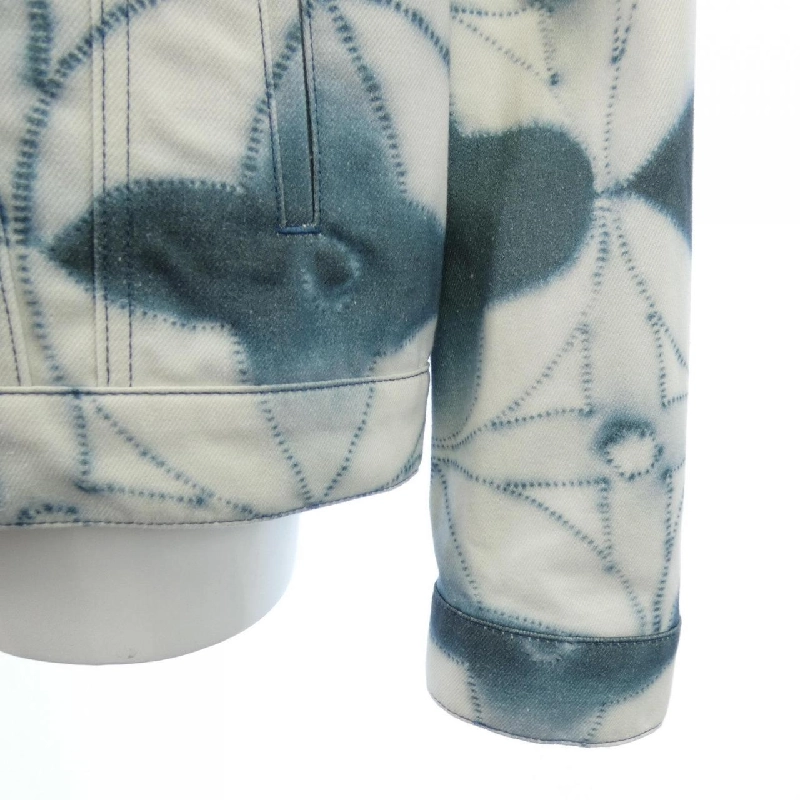 Áo khoác denim in họa tiết monogram Louis Vuitton HOA90WX67 - Hàng hiệu Authentic 888711