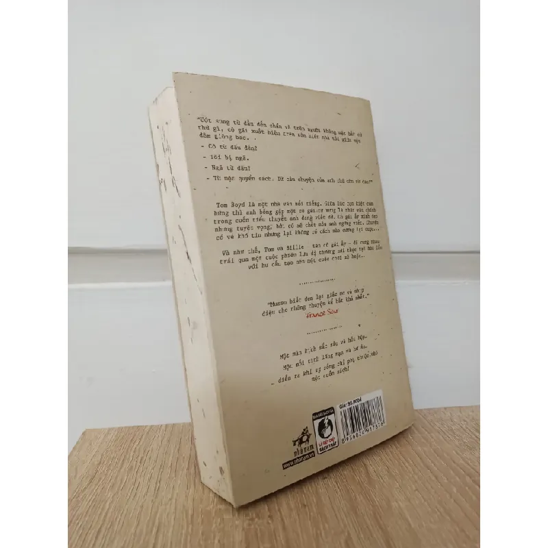 [Phiên Chợ Sách Cũ] Cô Gái Trong Trang Sách (2014) - Guillaume Musso S1009 558401