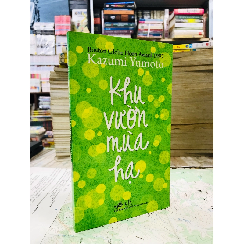 Khu vườn mùa hạ - Kazumi Yumoto 126198