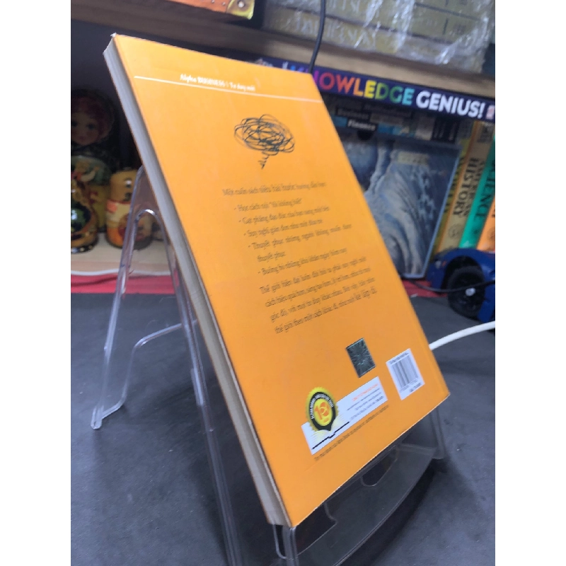 Tư duy như một kẻ lập dị 2015 mới 80% ố bẩn bụng sách nhẹ Steven D Levitt và Stephen J Bubner HPB2206 SÁCH KỸ NĂNG 915765