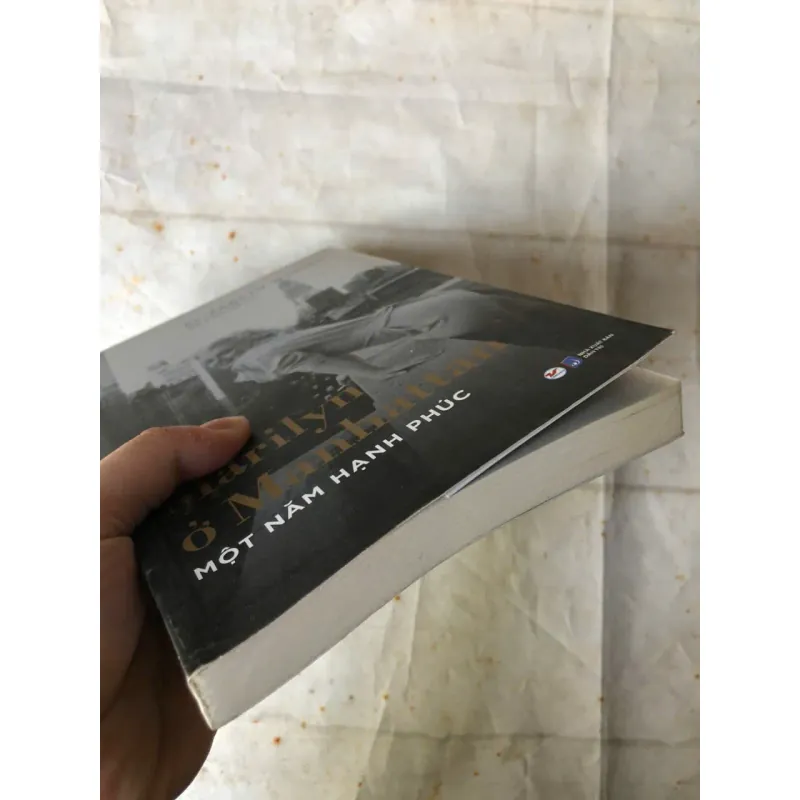 Marilyn Ở Manhattan - Một Năm Hạnh Phúc | Elizabeth Winder 848490