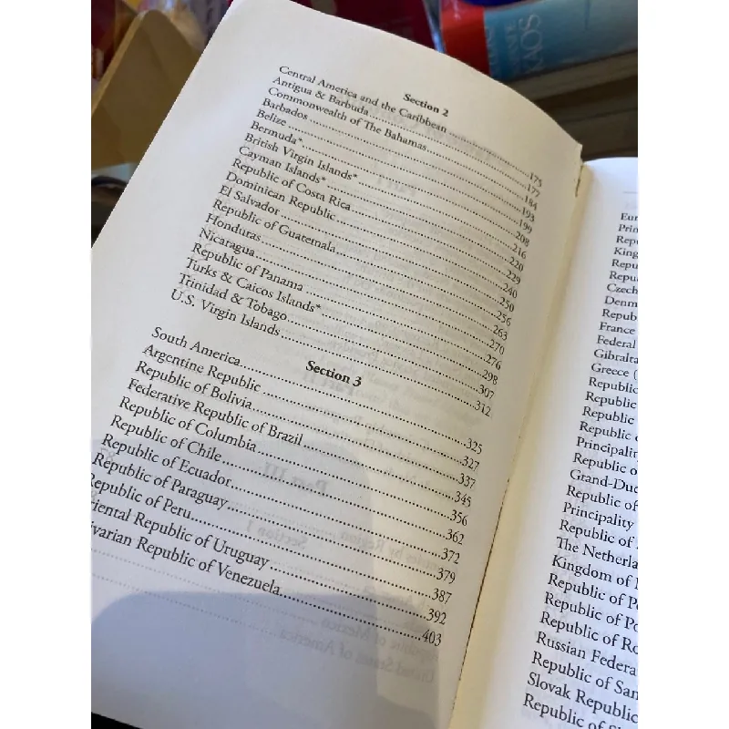 The Passport Book - Robert E. Bauman 573229