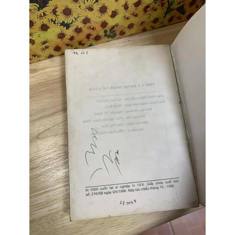 Thơ Và Danh Ngôn Về Sách 739058