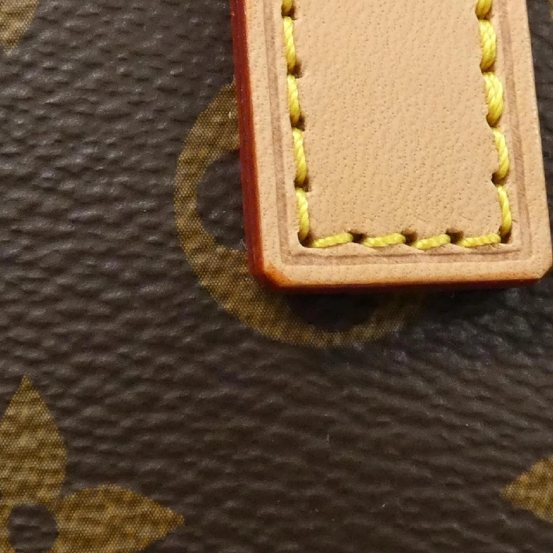 Túi xách vai Louis Vuitton Monogram Mezzo M47134 610644