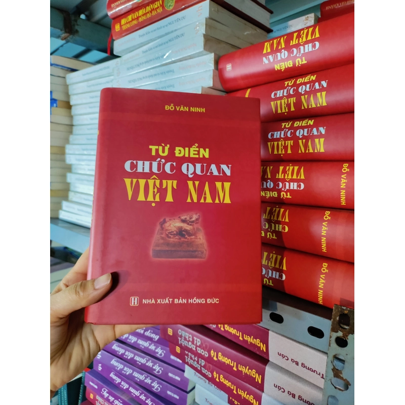 Từ điển chức quan Việt Nam 453527