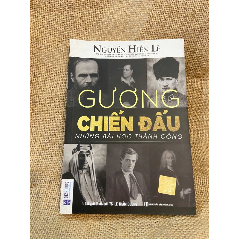 Gương chiến đấu - Nguyễn Hiến Lê 1008803