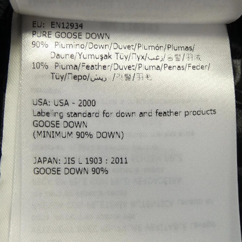 Áo khoác lông vũ MONCLER 643523