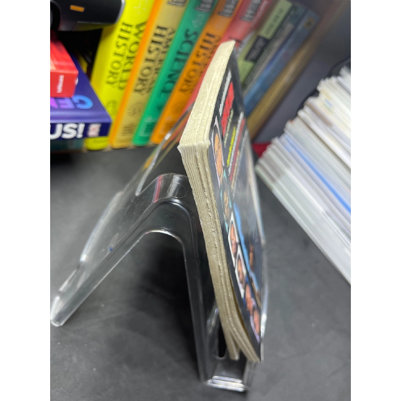 Cuộc đời trùm khủng bố quốc tế Osama Bin Laden 2001 mới 75% ố bẩn viền nhẹ Nhiều tác giả HPB2705 SÁCH LỊCH SỬ - CHÍNH TRỊ - TRIẾT HỌC 914629