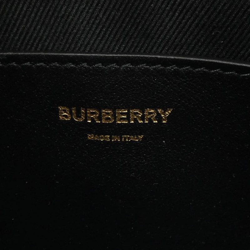 Túi BURBERRY - Hàng hiệu Chính hãng 831845