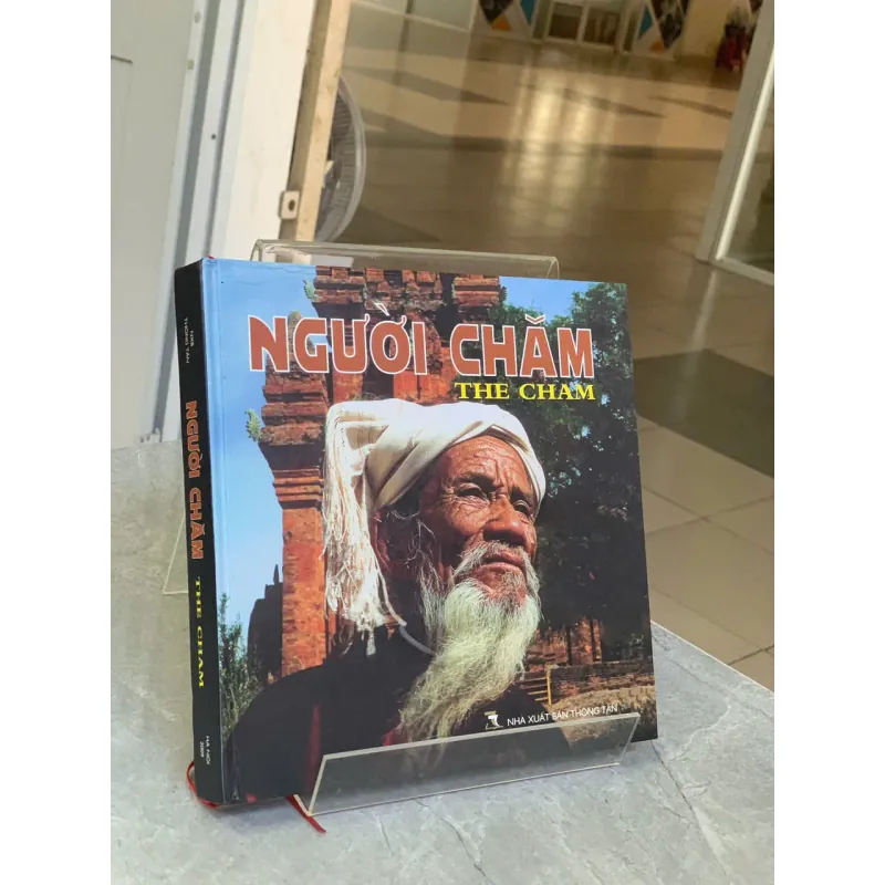 NGƯỜI CHĂM - VŨ KHÁNH (CHỦ BIÊN) 782006