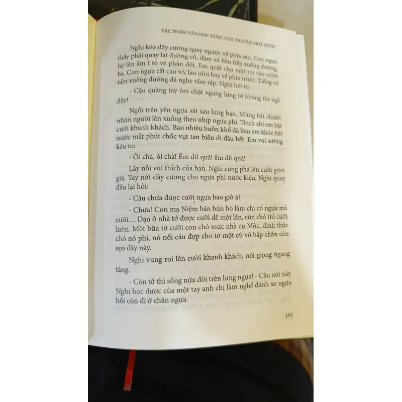 TUỔI THƠ DỮ DỘI - TIẾNG HÁT TRÊN ĐỊA NGỤC CÔN ĐẢO - VƯỢT CÔN ĐẢO 690724