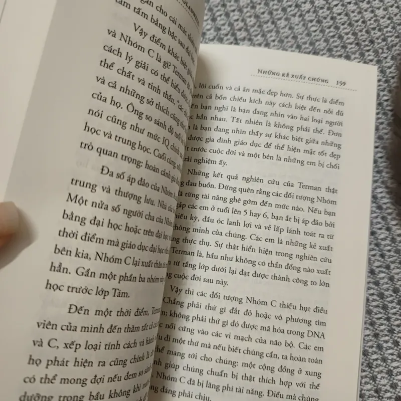 Những kẻ xuất chúng 736299