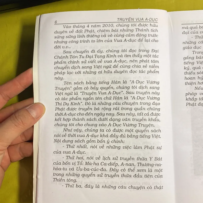 Truyện Vua A Dục - Tam Tạng An Pháp Khâm dịch hán ngữ - Thích Tuệ Thông Việt dịch 605505