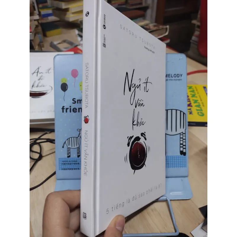 Sách: Ngủ ít vẫn khoẻ - TG: Satoru Tsubota (B1) 782872