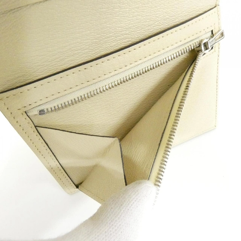 Ví compact Hermès Bearn - Hàng hiệu chính hãng 770209