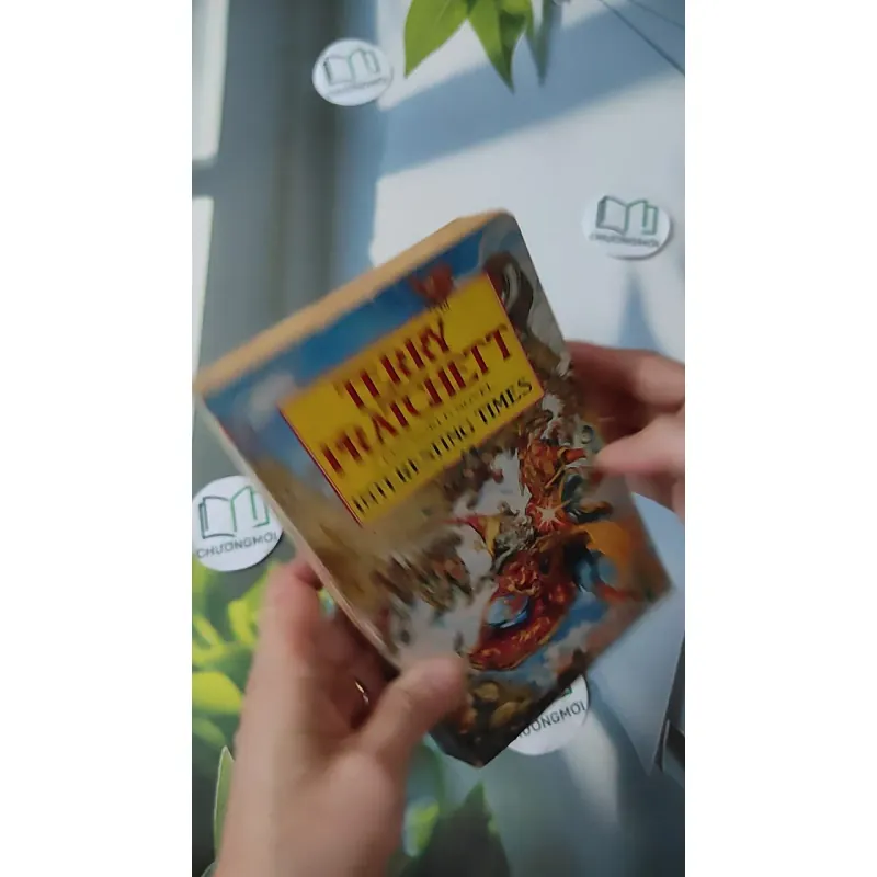 [MIỄN PHÍ BỌC SÁCH] [XƯA] Interesting Times (1994) - Terry Pratchett 1027167