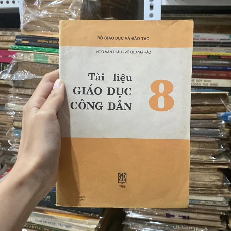 (Sách Xưa) - Tài Liệu Giáo Dục Công Nhân 8♟️ 928450