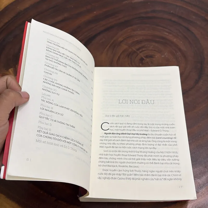 II Tủ Sách Đầu Tư: Người Đàn Ông Đánh Bại Mọi Thị Trường - Edward O. Thorp - 2020 989835