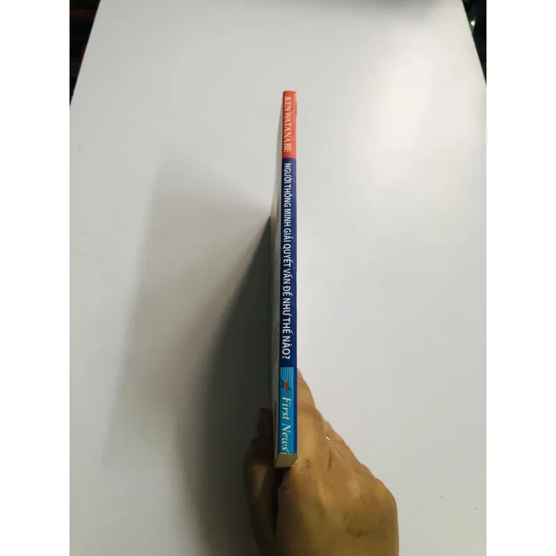 NGƯỜI THÔNG MINH GIẢI QUYẾT VẤN ĐỀ NHƯ THẾ NÀO  749739