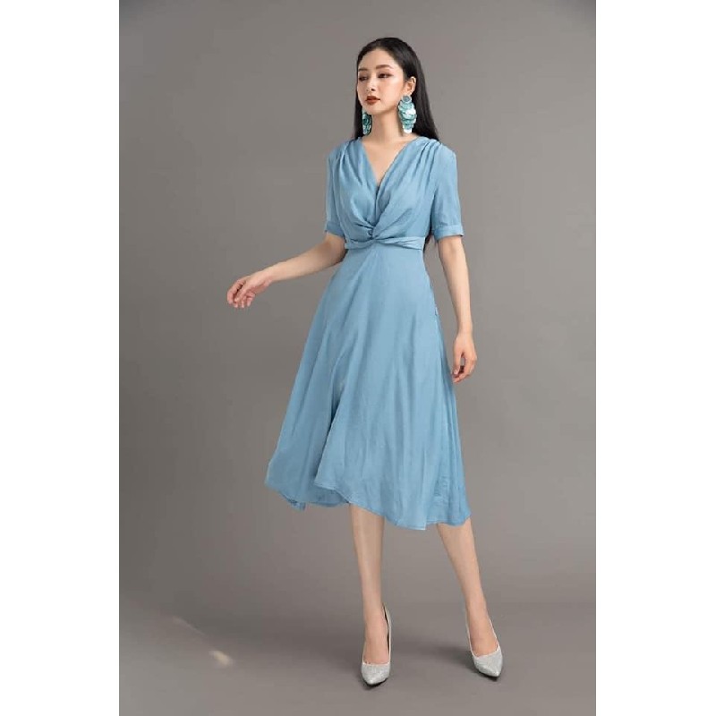 Váy lụa dành cho bạn nữ size M 13265
