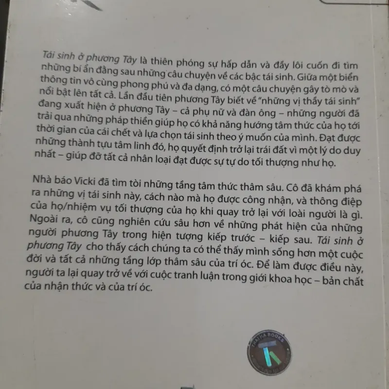 Vicki Mackenzie - TÁI SINH Ở PHƯƠNG TÂY 929660