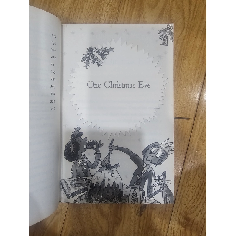 Christmas Tales (Sách tiếng anh) 528063