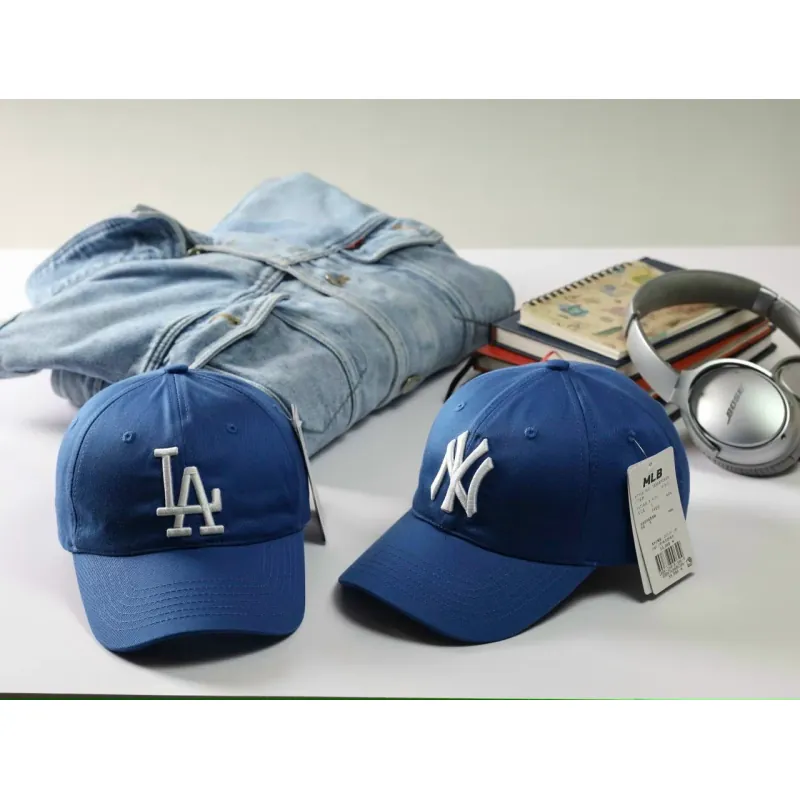 Nón nữ thêu logo 1003325