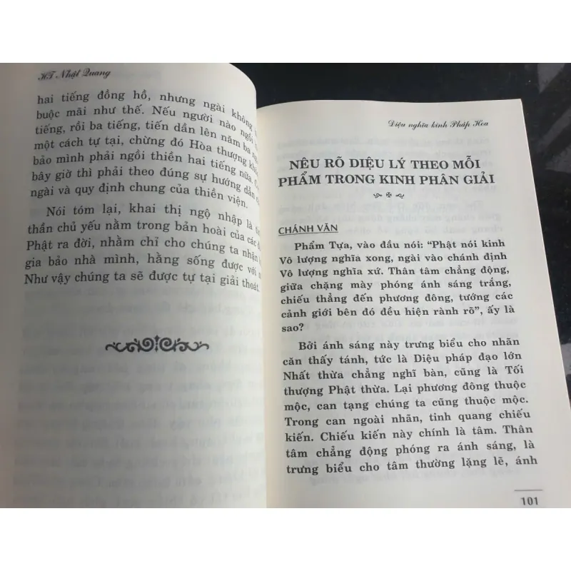 Sách Diệu Nghĩa Kinh Pháp Hoa 682066