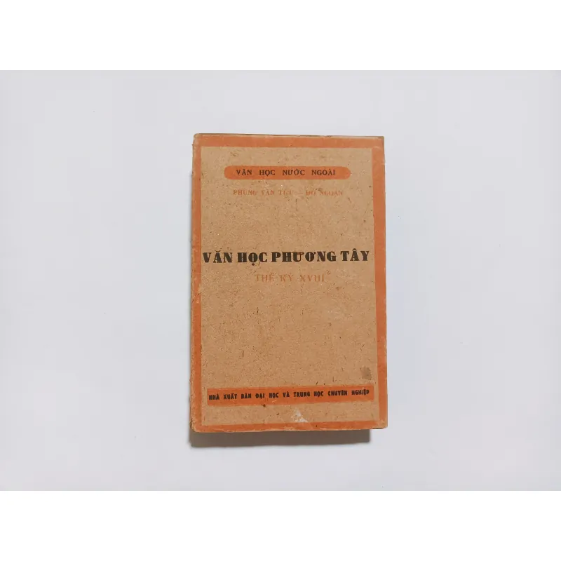 Văn Học Phương Tây Thế Kỷ XVIII - Phùng Văn Tửu & Đỗ Ngoạn 787598