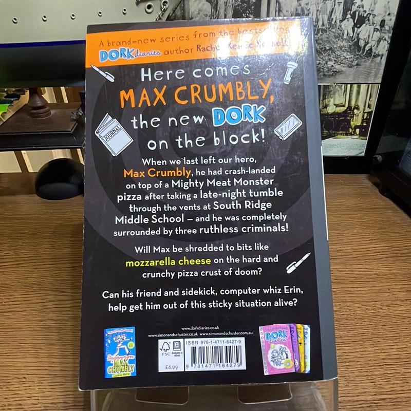 The misadventures of Max Crumbly Rachel Renee Russell 452904