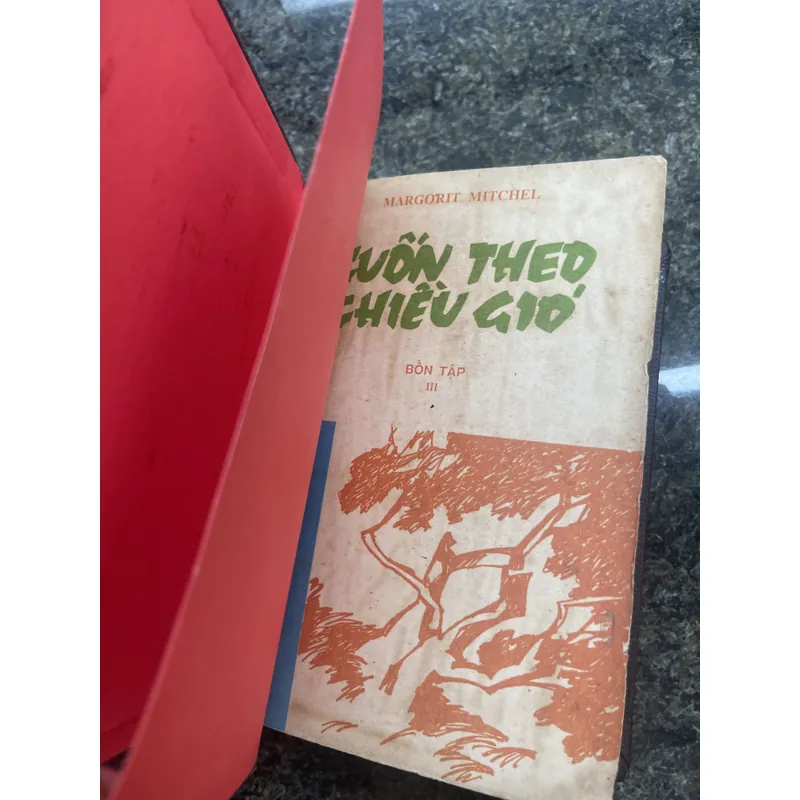 Cuốn theo chiều gió Margorit Mitchel bộ 4 quyển đóng bìa da 1988 715500