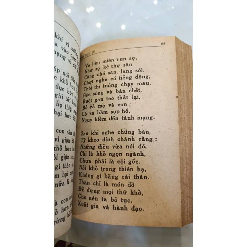 KINH ẨN DỤ 782297