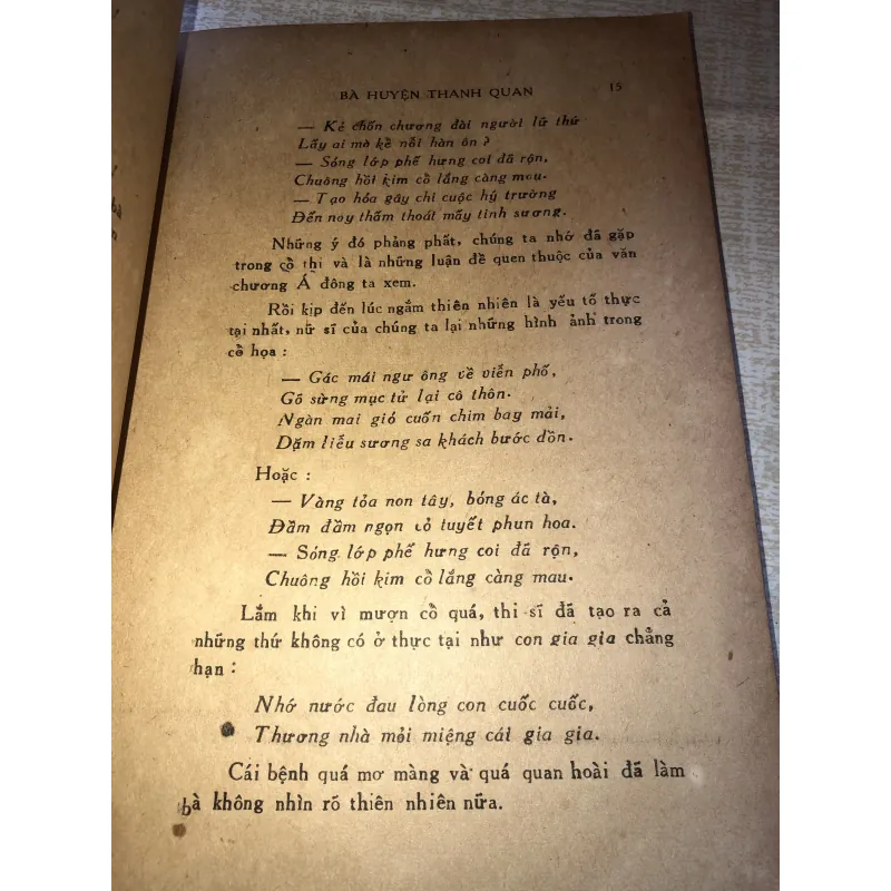 Luận đề về bà Huyện Thanh Quan 973097