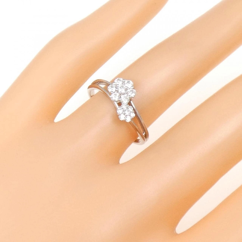 Nhẫn kim cương PT Flower 0.29CT 672993