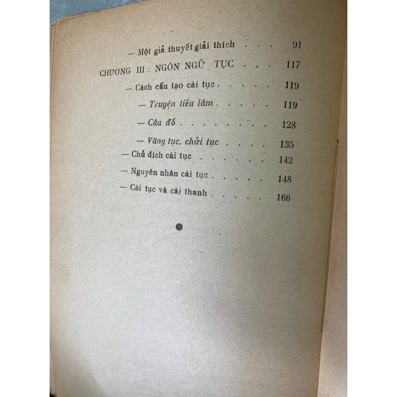 NGÔN NGỮ VÀ THÂN XÁC - NGUYỄN VĂN TRUNG 519674