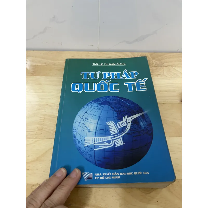 Tư pháp Quốc tế 790704