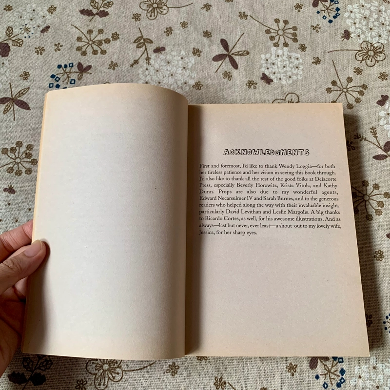 Sách ngoại văn That's Life, Samara Brooks, Used, Chapter Book 444125