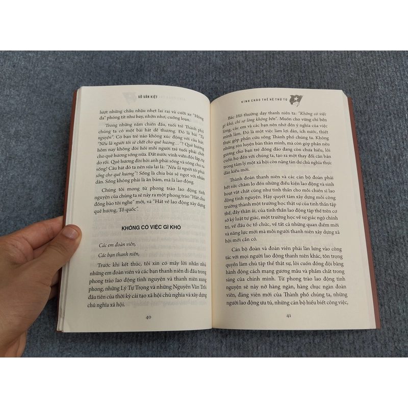 KÍNH CHÀO THẾ HỆ THỨ TƯ 504740