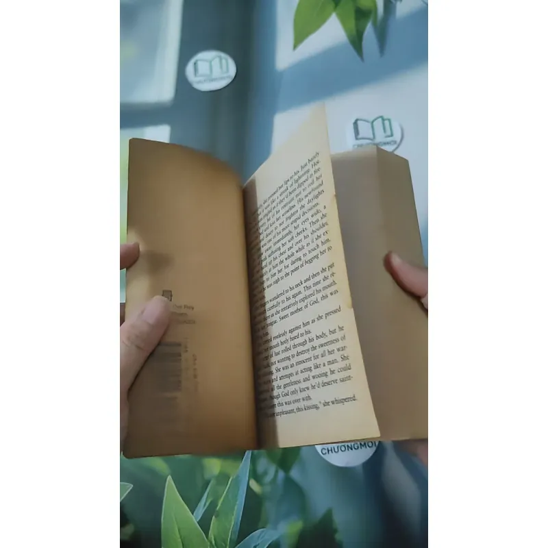 [MIỄN PHÍ BỌC SÁCH] Never Love a Highlander - Maya Banks 1027592