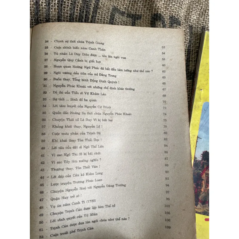 Việt sử giai thoại- 69 giai thoại thế kỷ 180 1017718