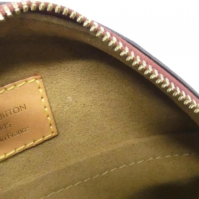 Túi xách vai Louis Vuitton Monogram Boîte Chapeau Souple PM M45149 - Hàng hiệu Chính hãng 802455