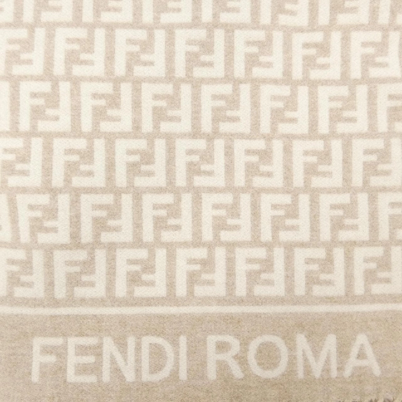 Khăn quàng FENDI FXT113 AQCW 665317