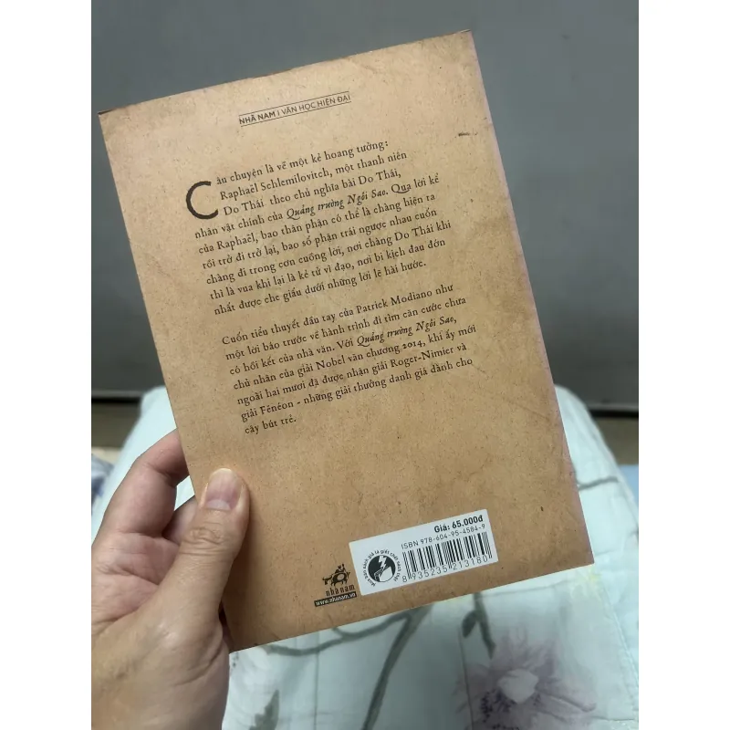 Quảng trường ngôi sao - Patrick Modiano 993153